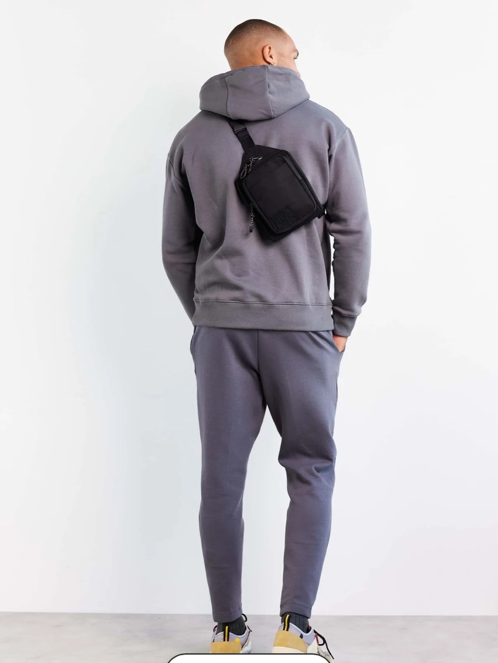 BEIS - the sport sling - Picture 8 of 8